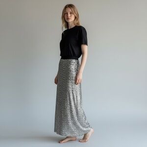 Stunning Michelle DeCourcy Collection Gold Sequin Sequin Maxi Skirt, sz 6